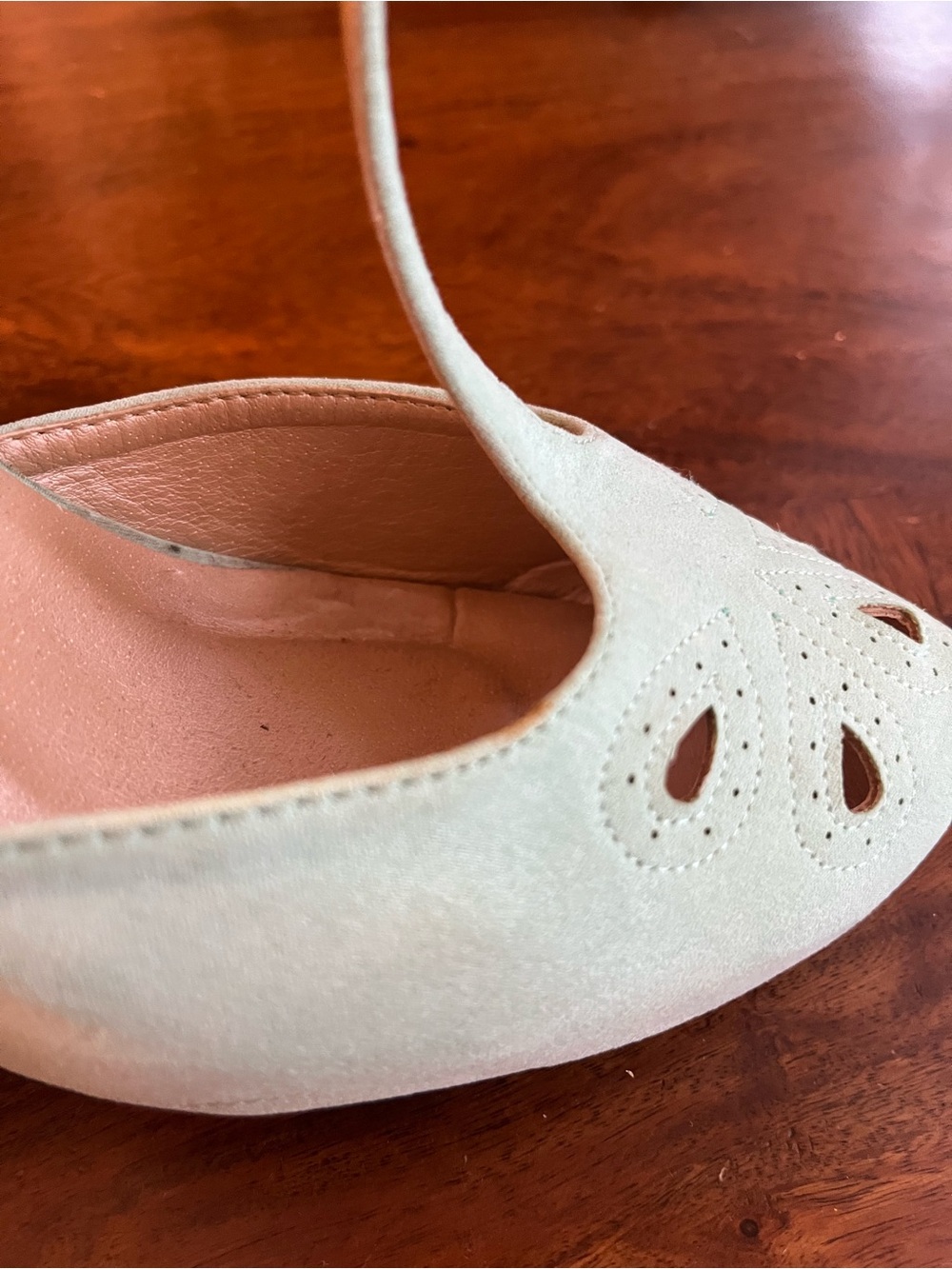 Mint Green Retro T-Strap Heels - Size 10 - Picture 8 of 9
